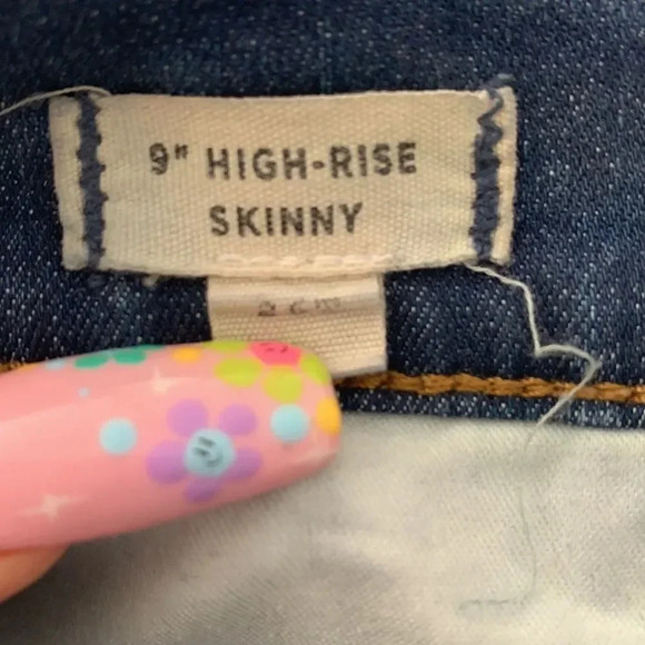 Madewell 9” High Rise Skinny Jeans - Picture 5 of 6